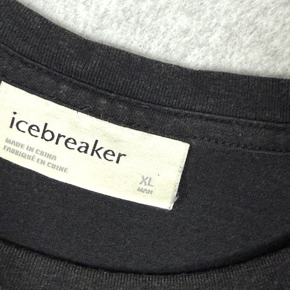 Icebreaker Shirt Mens XL Wool Blend Hiking Layering Embroidered Logo Black - Picture 7 of 15